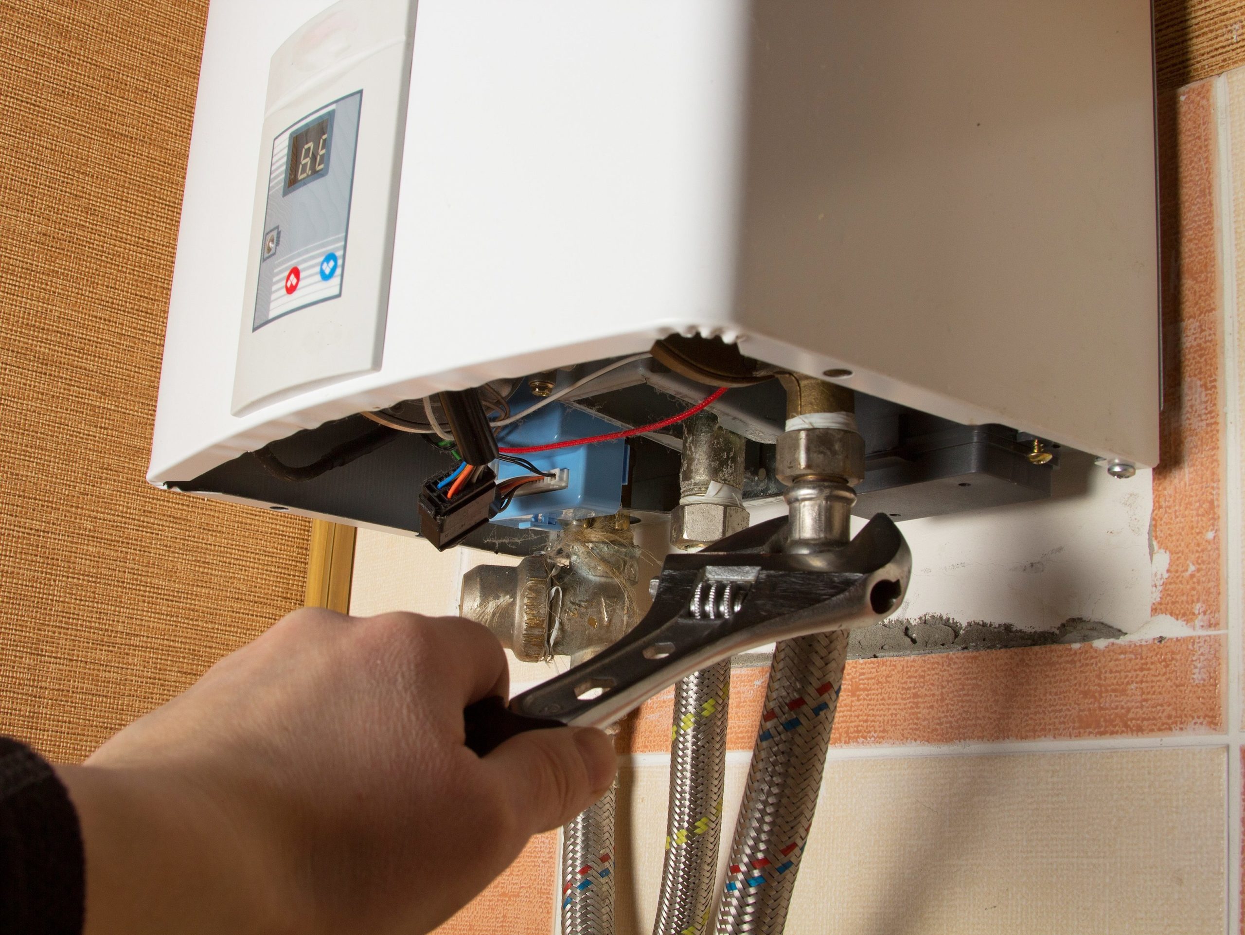 TANKLESS WATER HEATER SERVICE