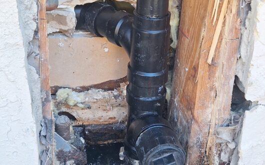Kitchen drain pipe repair